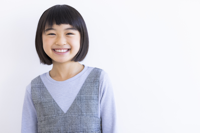 小学生の女の子の笑顔